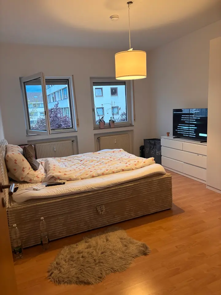 2 Zimmer Wohnung mit 70 m² in Bonn – Bild 2