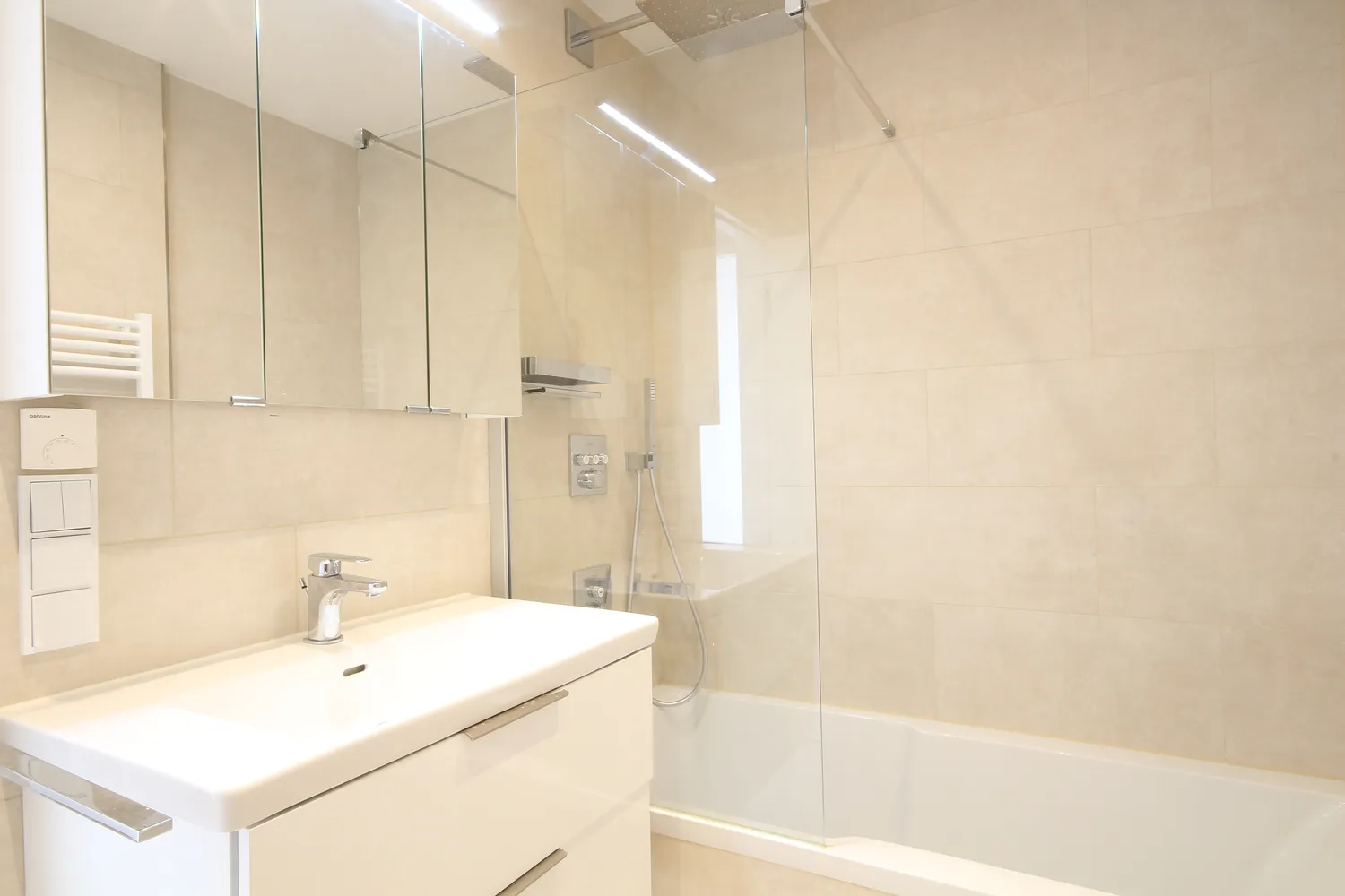 3 Zimmer Wohnung mit 93 m² in München – Bild 9
