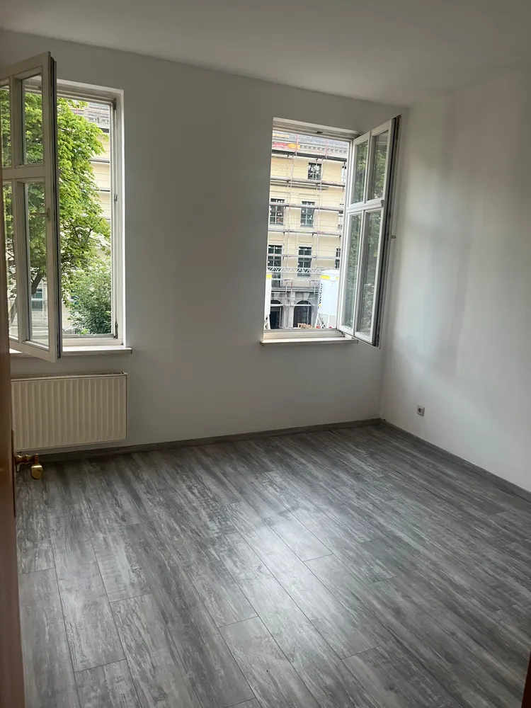 2 Zimmer Wohnung mit 66 m² in Erfurt – Bild 2