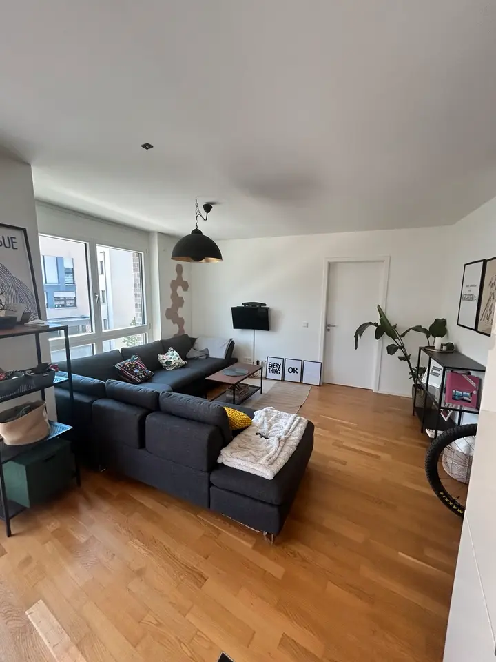 2 Zimmer Wohnung mit 67 m² in Regensburg – Bild 1