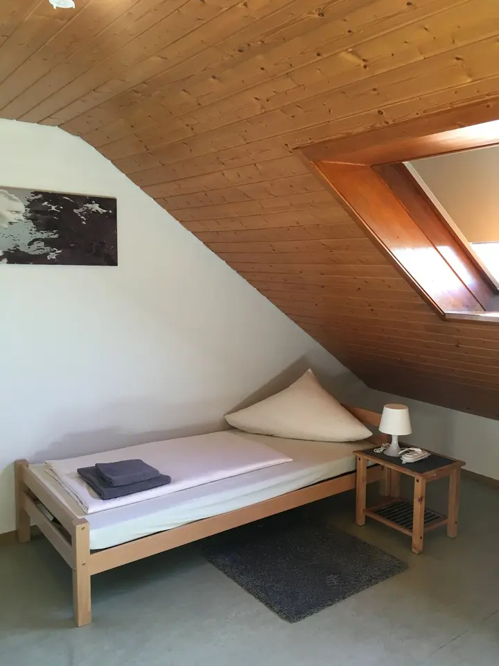 WG-Zimmer mit 19 m² in Metzingen – Bild 3