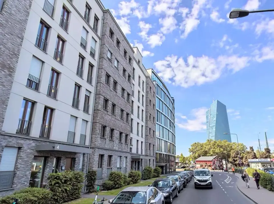 4 Zimmer Wohnung mit 200 m² in Frankfurt am Main – Bild 5