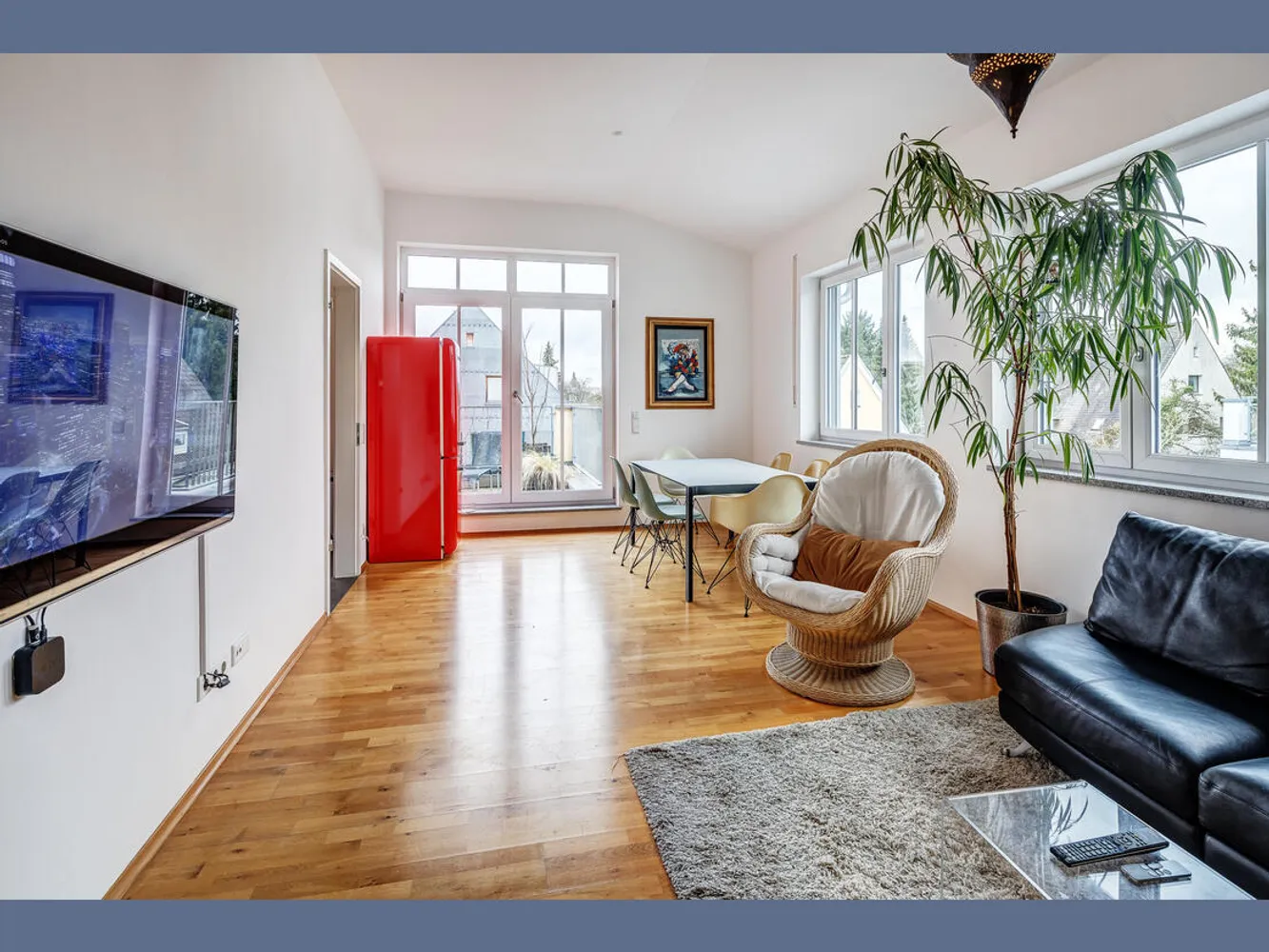 2 Zimmer Wohnung mit 70 m² in München – Bild 2