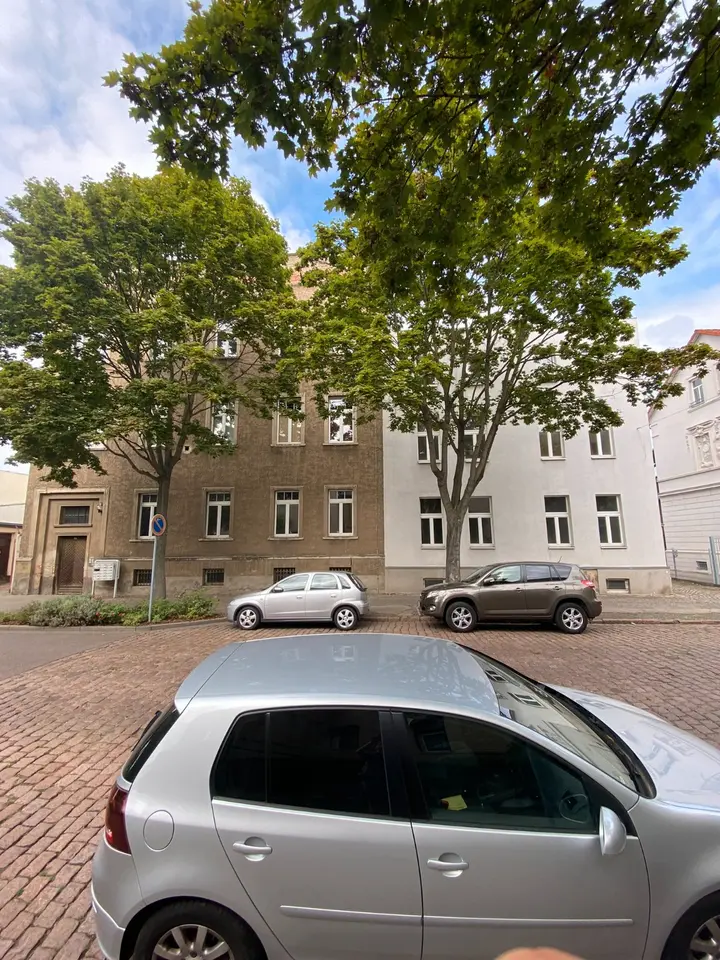 5 Zimmer Wohnung mit 140 m² in Köthen – Bild 1