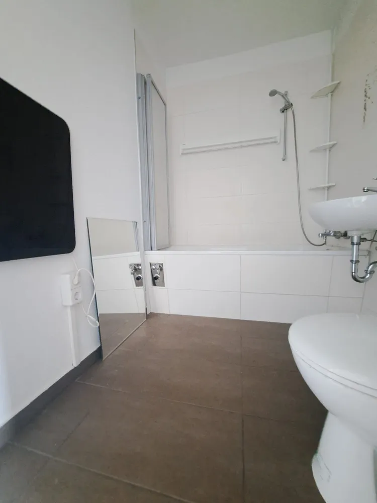 3 Zimmer Wohnung mit 57 m² in Halle (Saale) – Bild 4