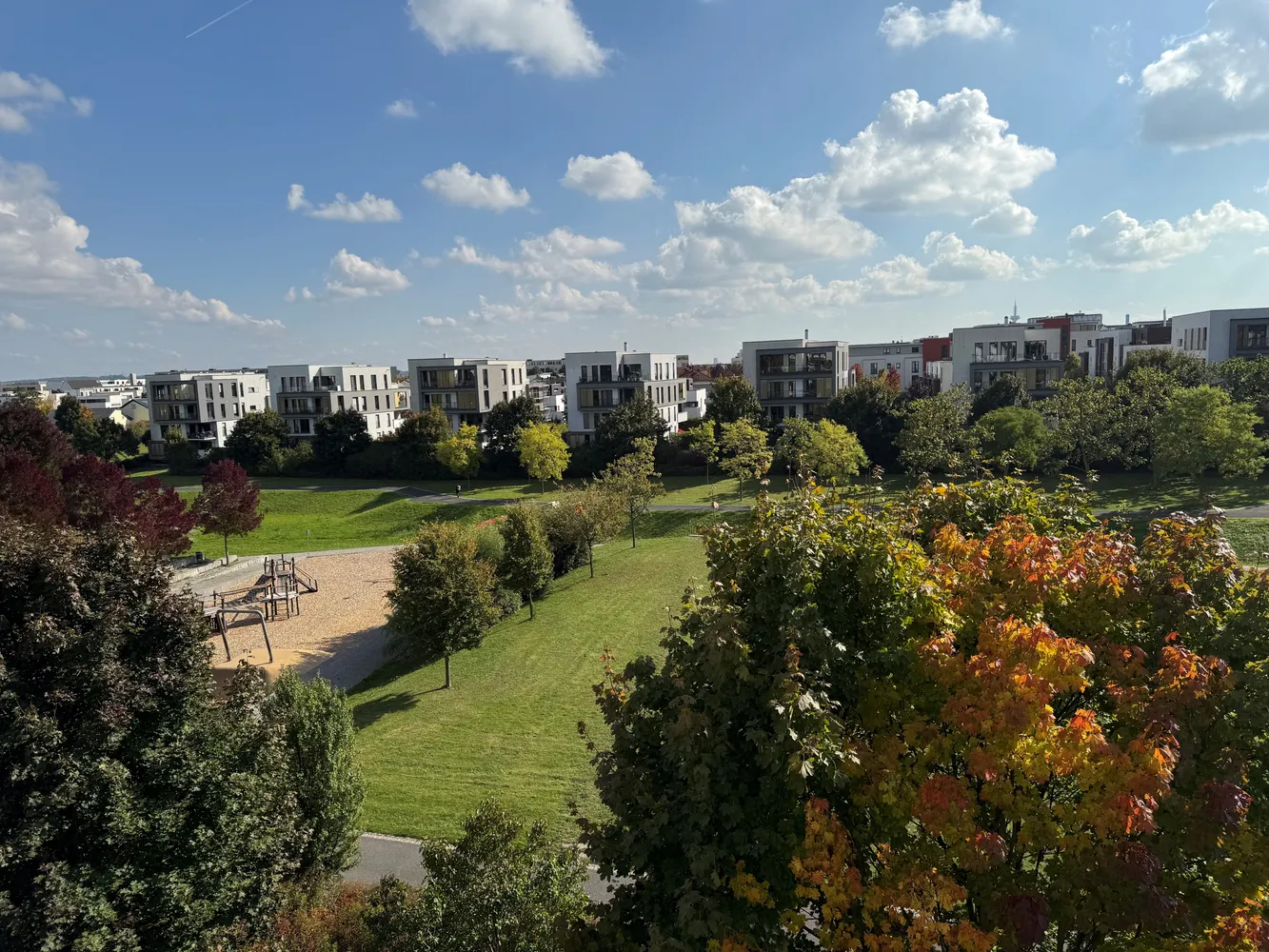 4 Zimmer Wohnung mit 223 m² in Frankfurt am Main – Bild 1