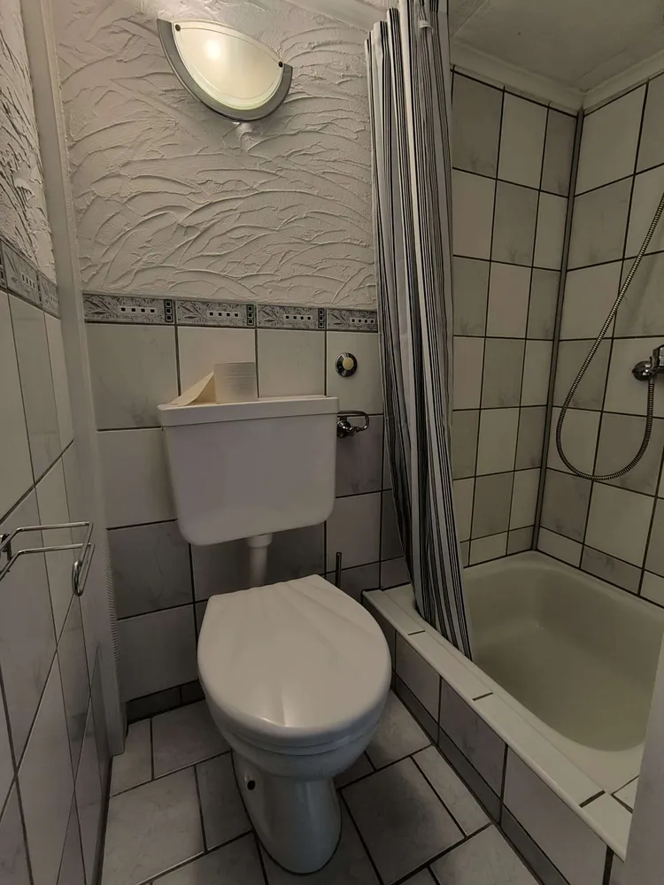 2 Zimmer Wohnung mit 37 m² in Düren – Bild 1