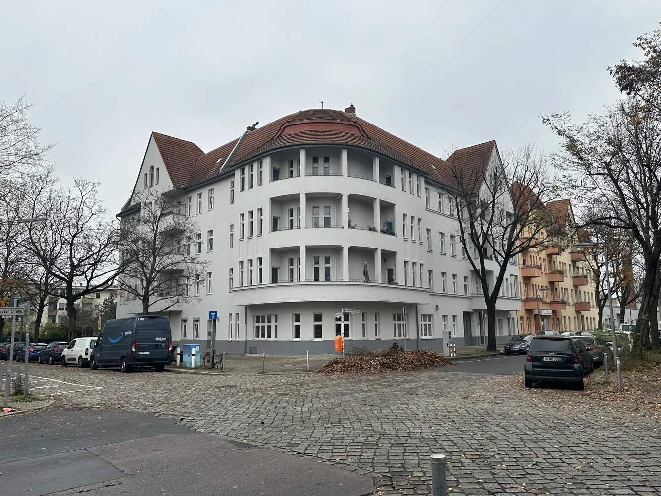 2 Zimmer Wohnung mit 82 m² in Berlin – Bild 1