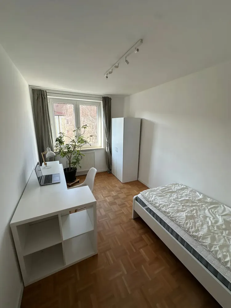 WG-Zimmer mit 11 m² in München – Bild 10