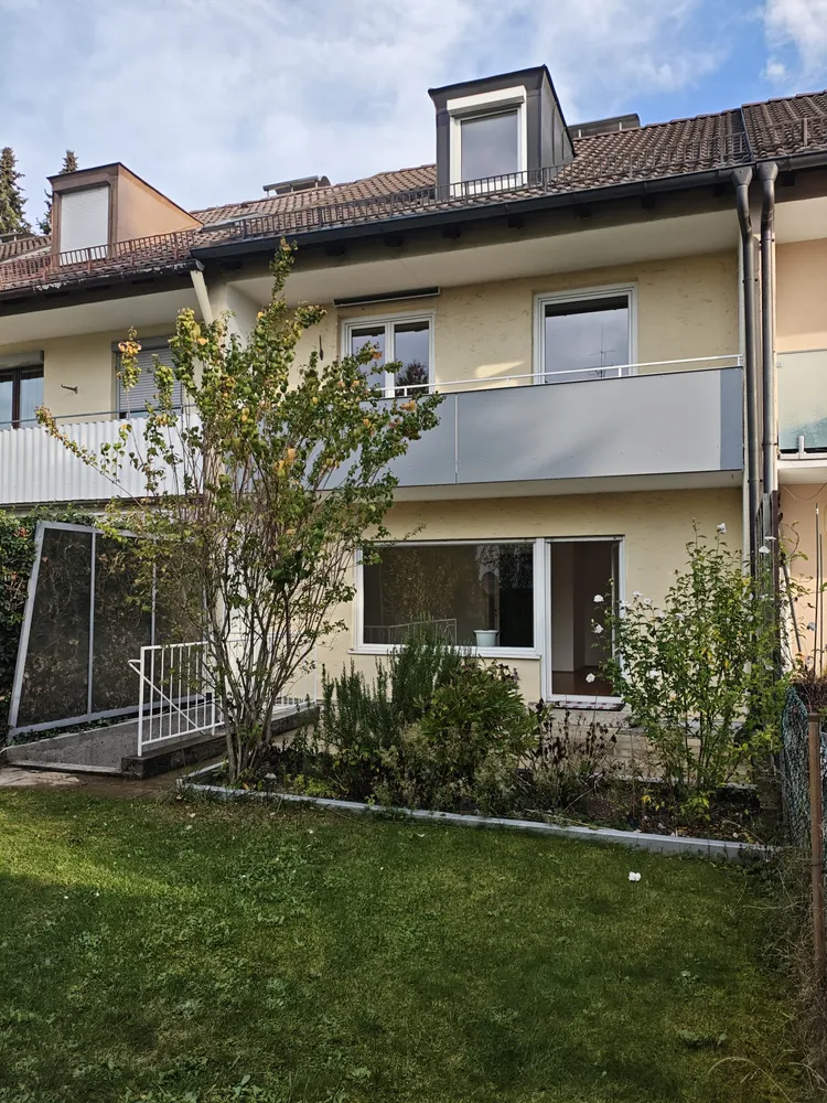 5 Zimmer Haus mit 130 m² in München – Bild 2