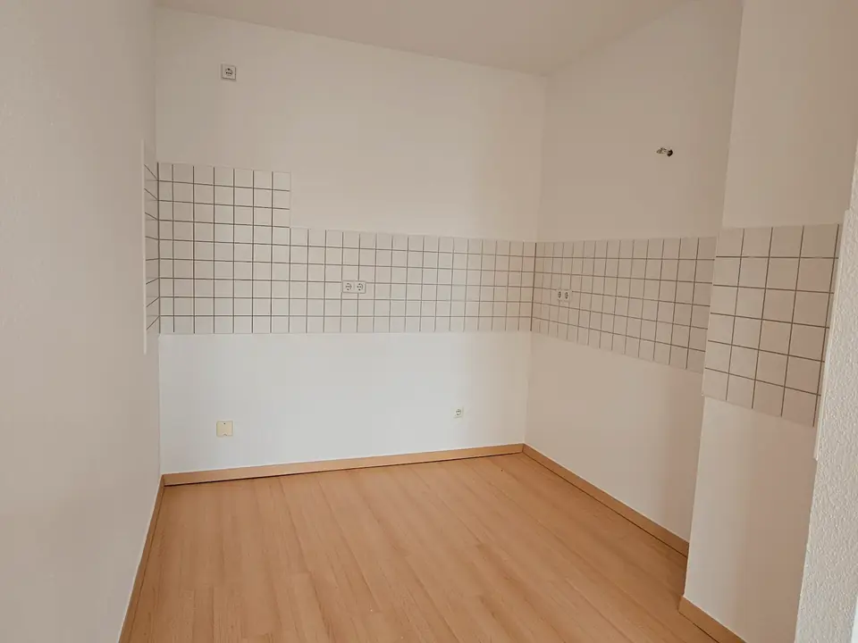 2 Zimmer Wohnung mit 43 m² in Halle (Saale) – Bild 3