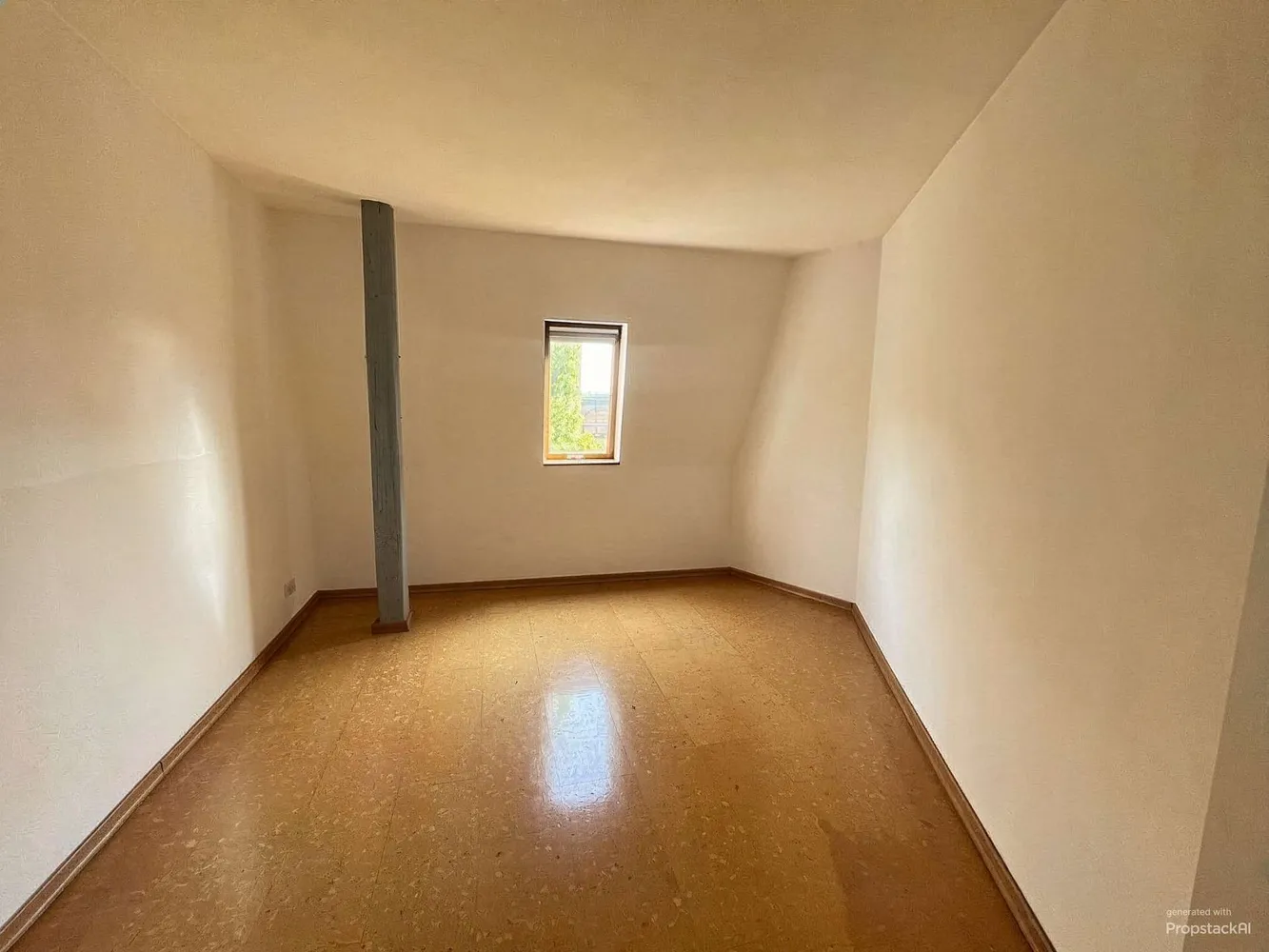 3 Zimmer Wohnung mit 76 m² in Halle (Saale) – Bild 1
