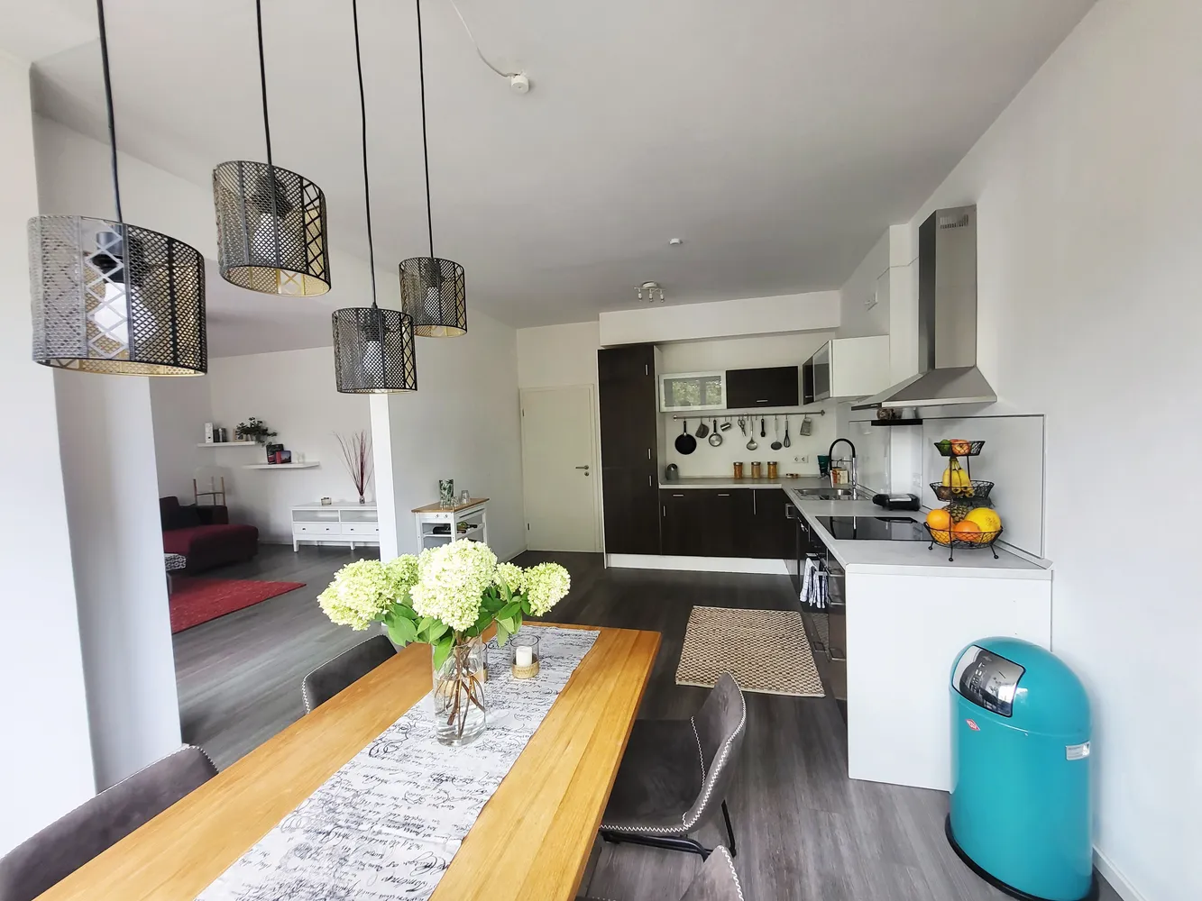 2 Zimmer Wohnung mit 82 m² in Düsseldorf – Bild 4