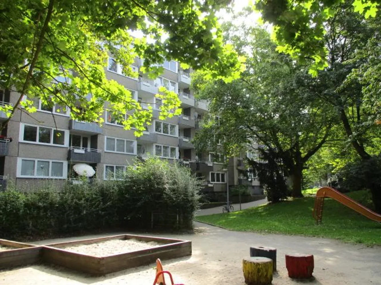 3 Zimmer Wohnung mit 80 m² in Essen – Bild 2