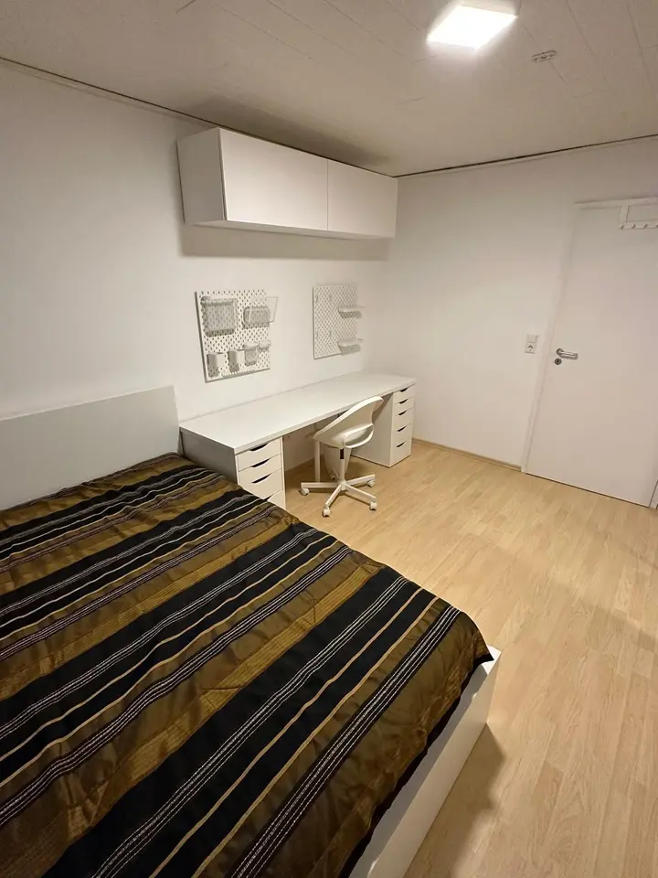 Shared room with 89 m² in Stuttgart – Photo 2