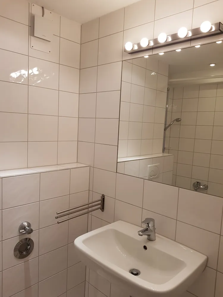 3 Zimmer Wohnung mit 70 m² in Düsseldorf – Bild 4