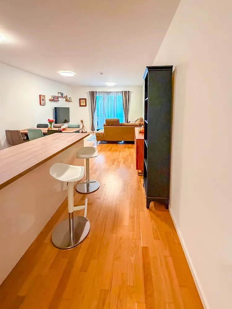 5 Zimmer Wohnung mit 117 m² in Frankfurt am Main – Bild 4