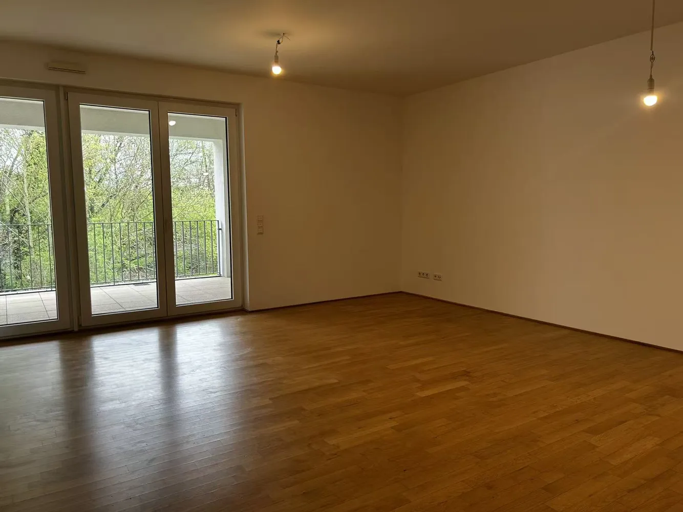 3 Zimmer Wohnung mit 96 m² in Frankfurt am Main – Bild 3