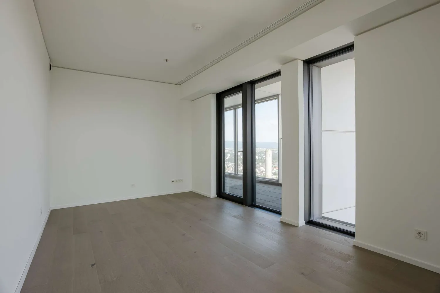 3 Zimmer Wohnung mit 135 m² in Frankfurt am Main – Bild 7