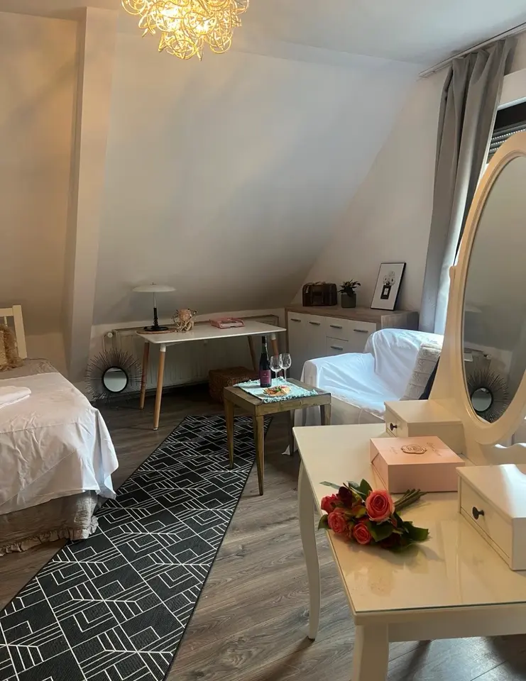 2 Zimmer Wohnung mit 84 m² in Mannheim – Bild 1