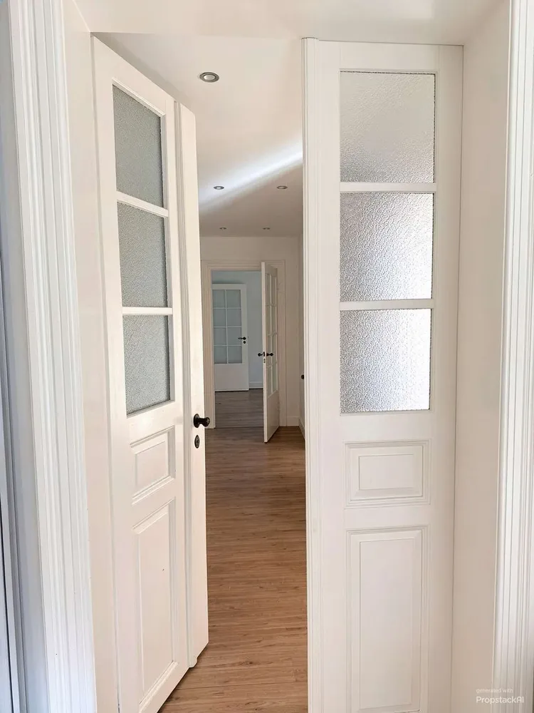 3 room apartment with 110 m² in Radebeul – Photo 3