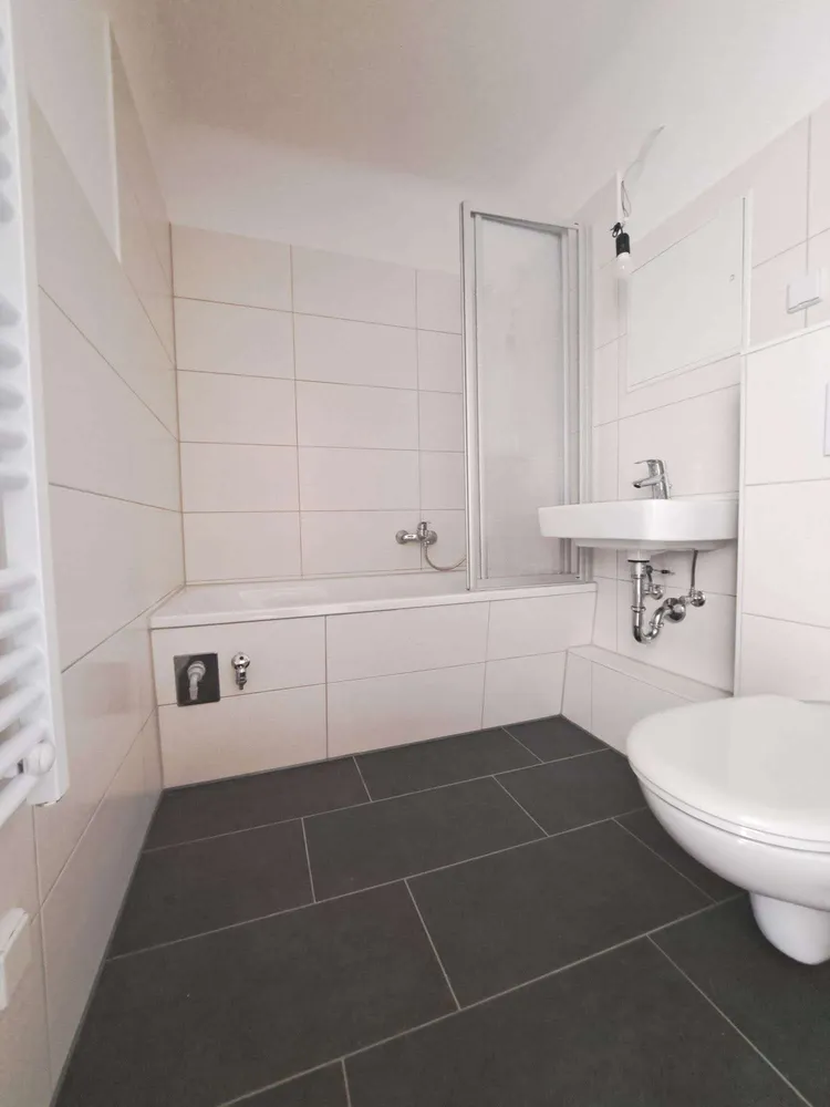4 room apartment with 69 m² in Magdeburg – Photo 8