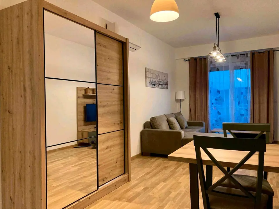 20 Zimmer Wohnung mit 100 m² in Rottenburg am Neckar – Bild 1