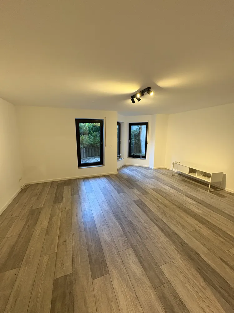 2 room apartment with 50 m² in Cologne – Photo 8