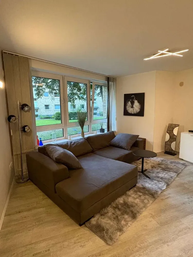 2 Zimmer Wohnung mit 50 m² in Hamburg – Bild 1