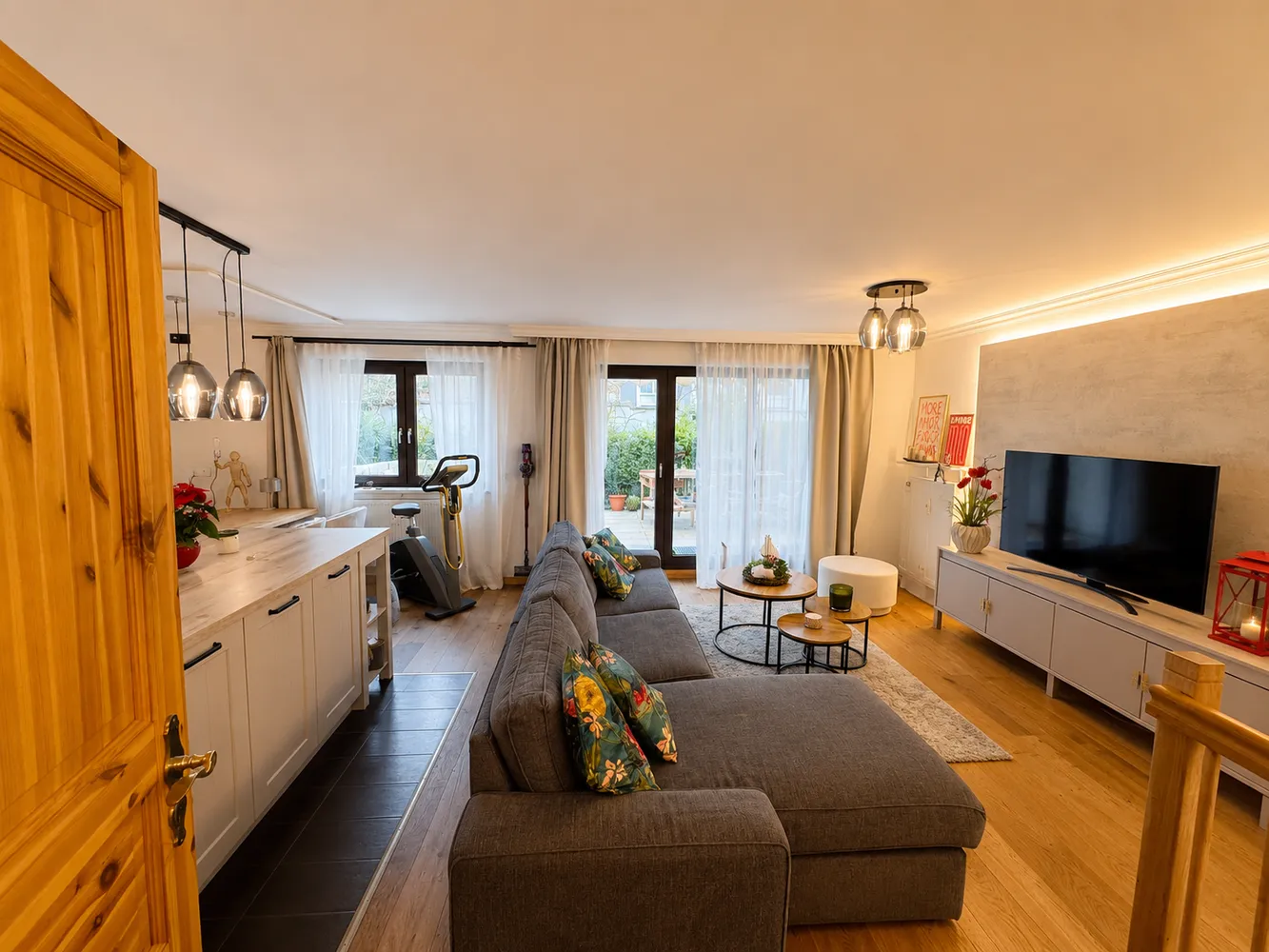 4 Zimmer Wohnung mit 92 m² in München – Bild 1
