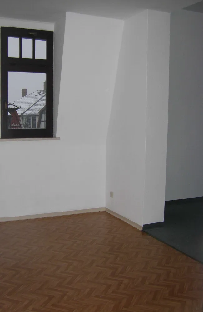 2 Zimmer Wohnung mit 47 m² in Werdau – Bild 3