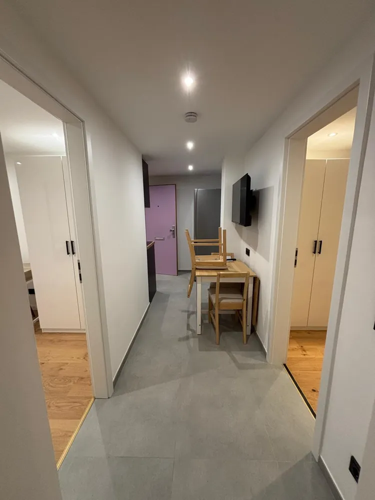 WG-Zimmer mit 11 m² in München – Bild 3
