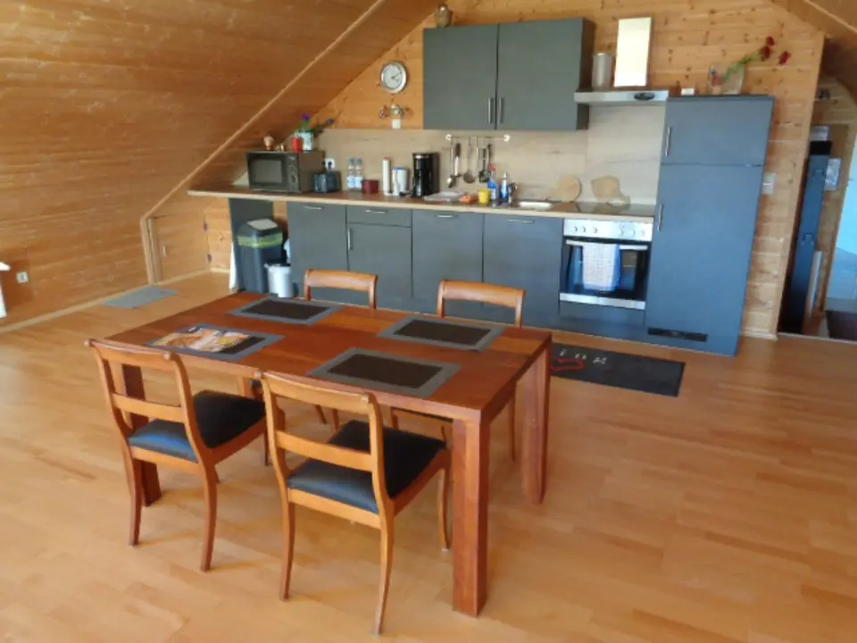 WG-Zimmer mit 89 m² in Verden (Aller) – Bild 1