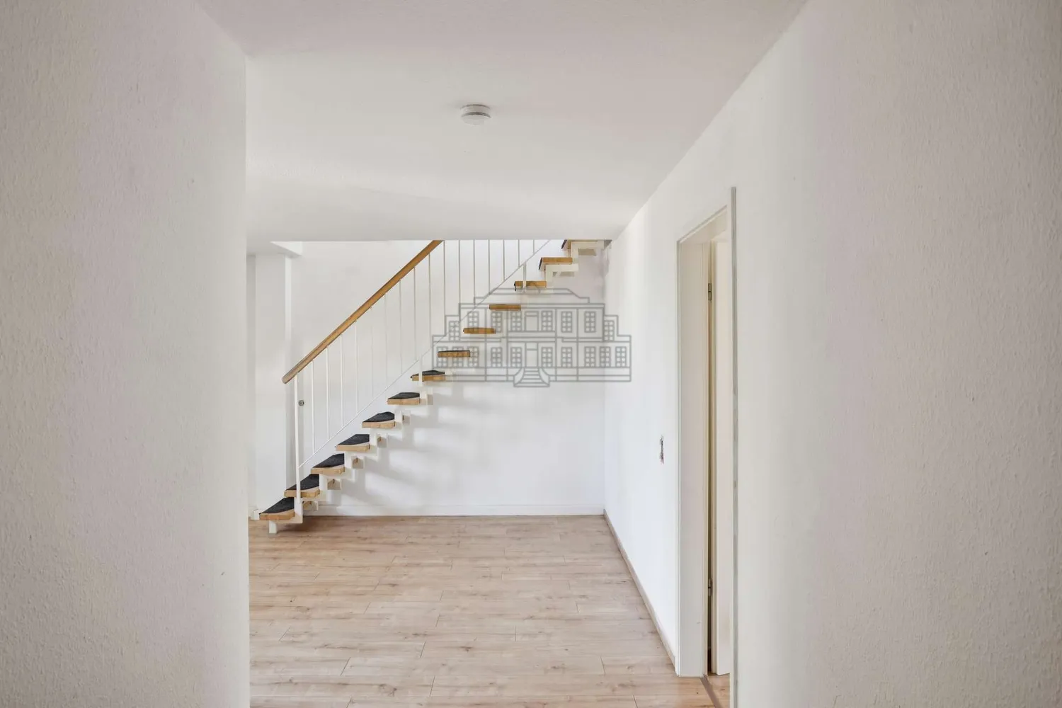 3 Zimmer Wohnung mit 115 m² in Leipzig – Bild 1