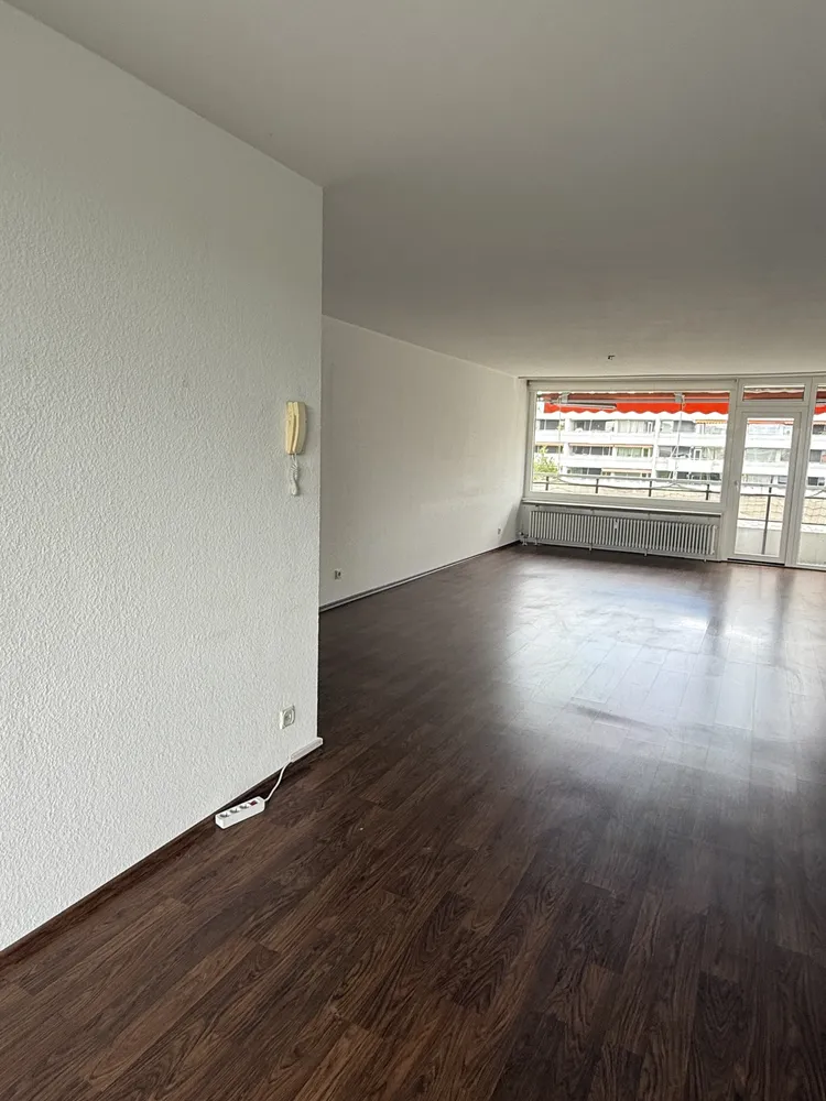 3 Zimmer Wohnung mit 112 m² in Köln – Bild 2
