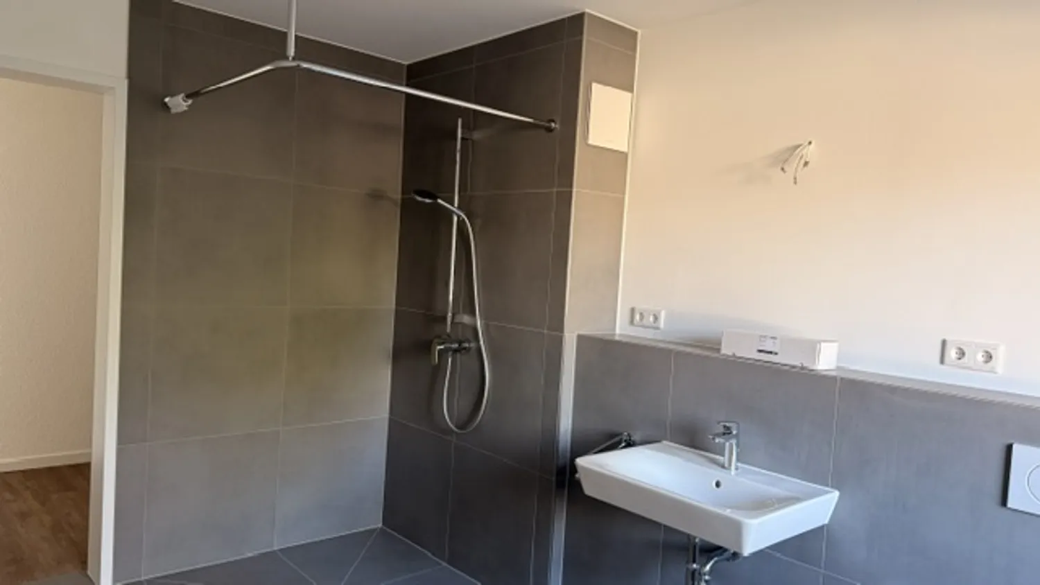 2 Zimmer Wohnung mit 69 m² in Leverkusen – Bild 9