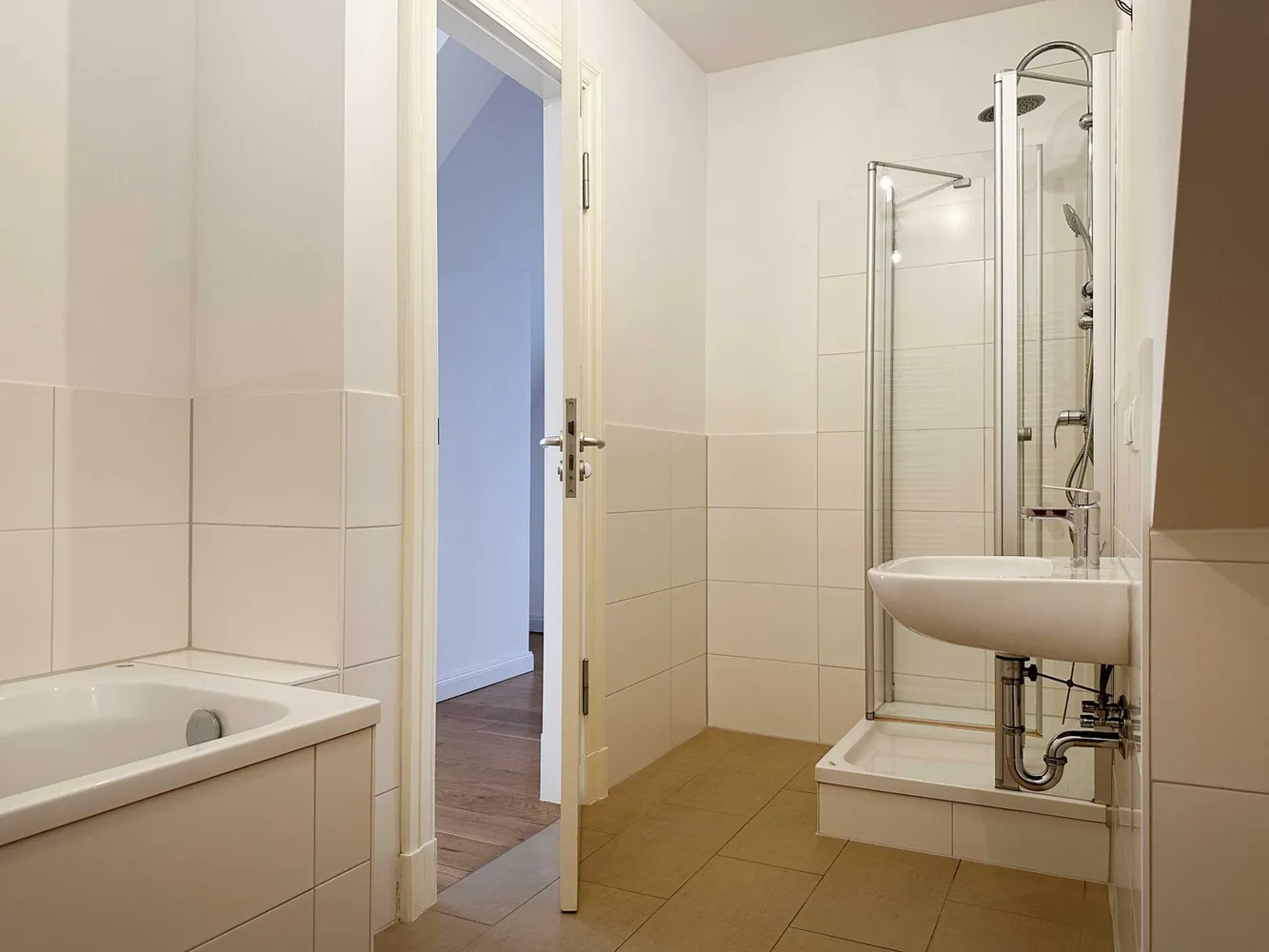4 Zimmer Wohnung mit 126 m² in Halle (Saale) – Bild 5