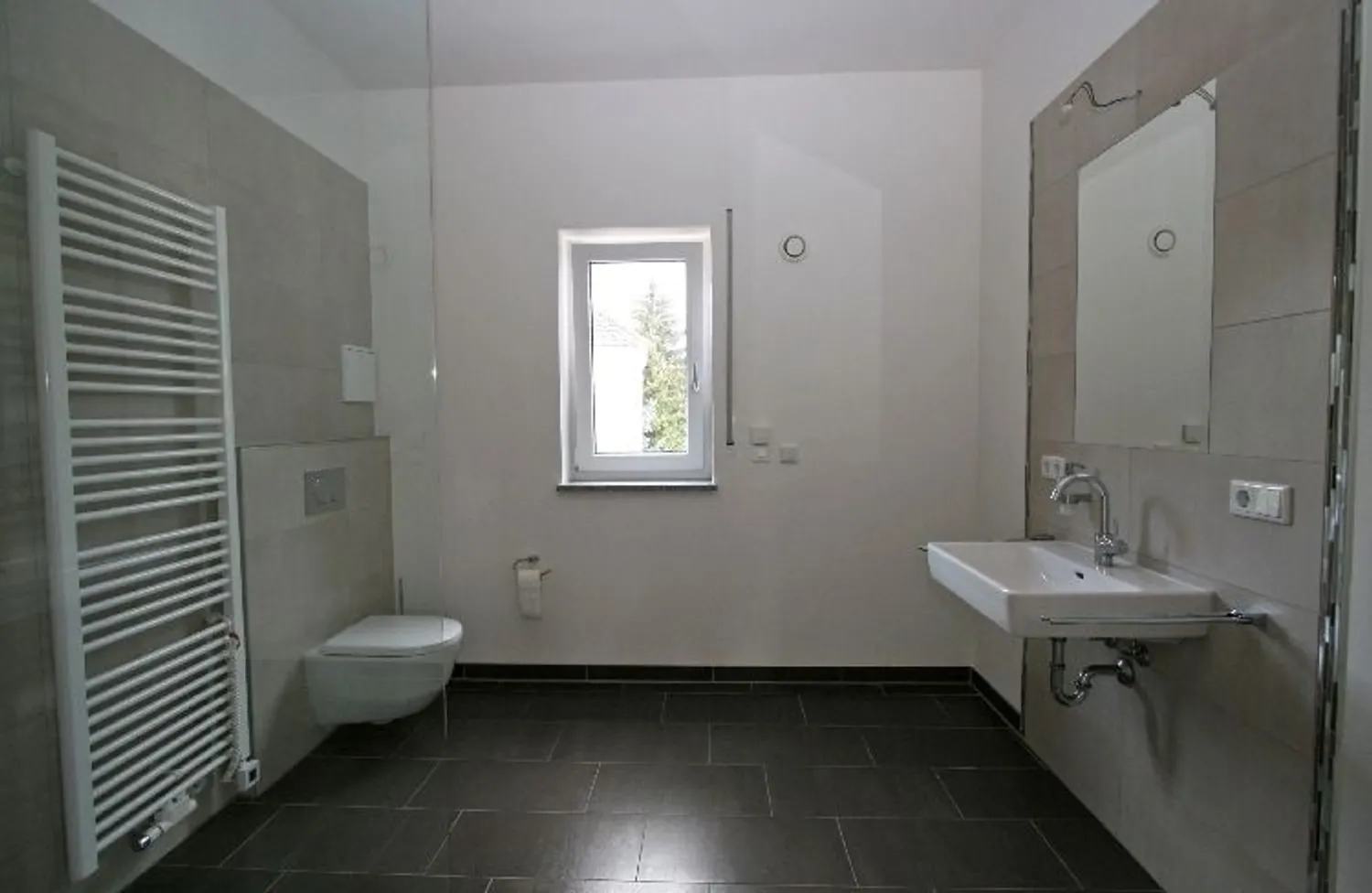 4 Zimmer Wohnung mit 95 m² in Regensburg – Bild 11