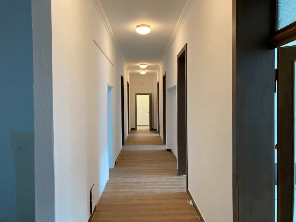 8 Zimmer Wohnung mit 184 m² in Paderborn – Bild 9
