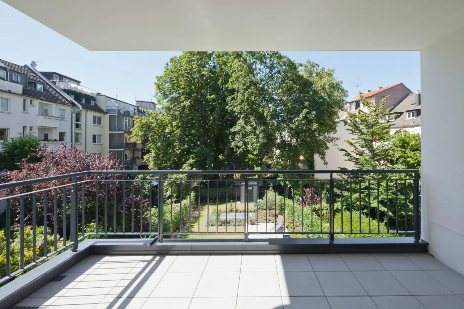 4 Zimmer Wohnung mit 142 m² in Düsseldorf – Bild 3