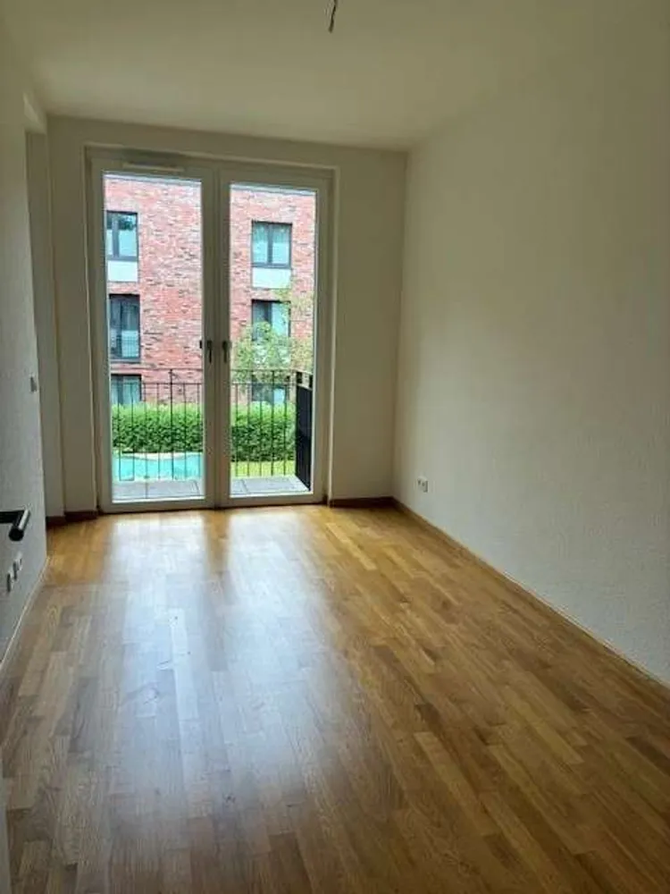 6 Zimmer Wohnung mit 161 m² in Hamburg – Bild 8