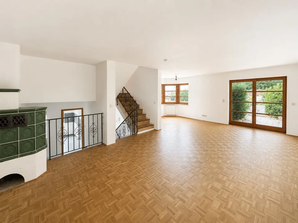 6 Zimmer Haus mit 120 m² in Erlangen – Bild 1