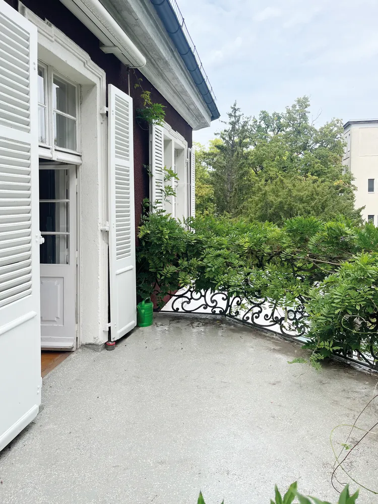 6 Zimmer Wohnung mit 250 m² in Berlin – Bild 3