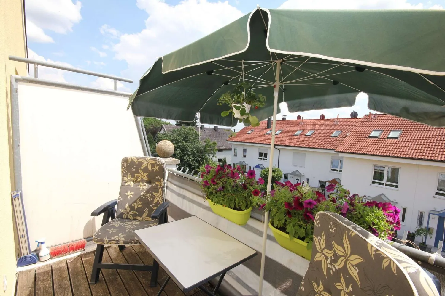 2 Zimmer Wohnung mit 60 m² in Germering – Bild 2