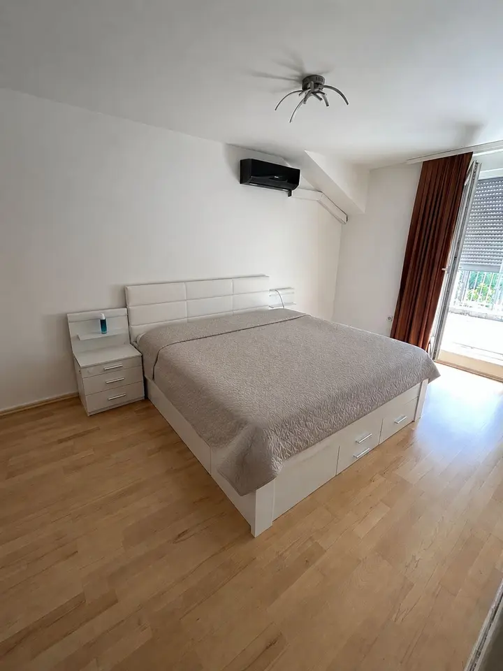 5 Zimmer Wohnung mit 135 m² in Pforzheim – Bild 9
