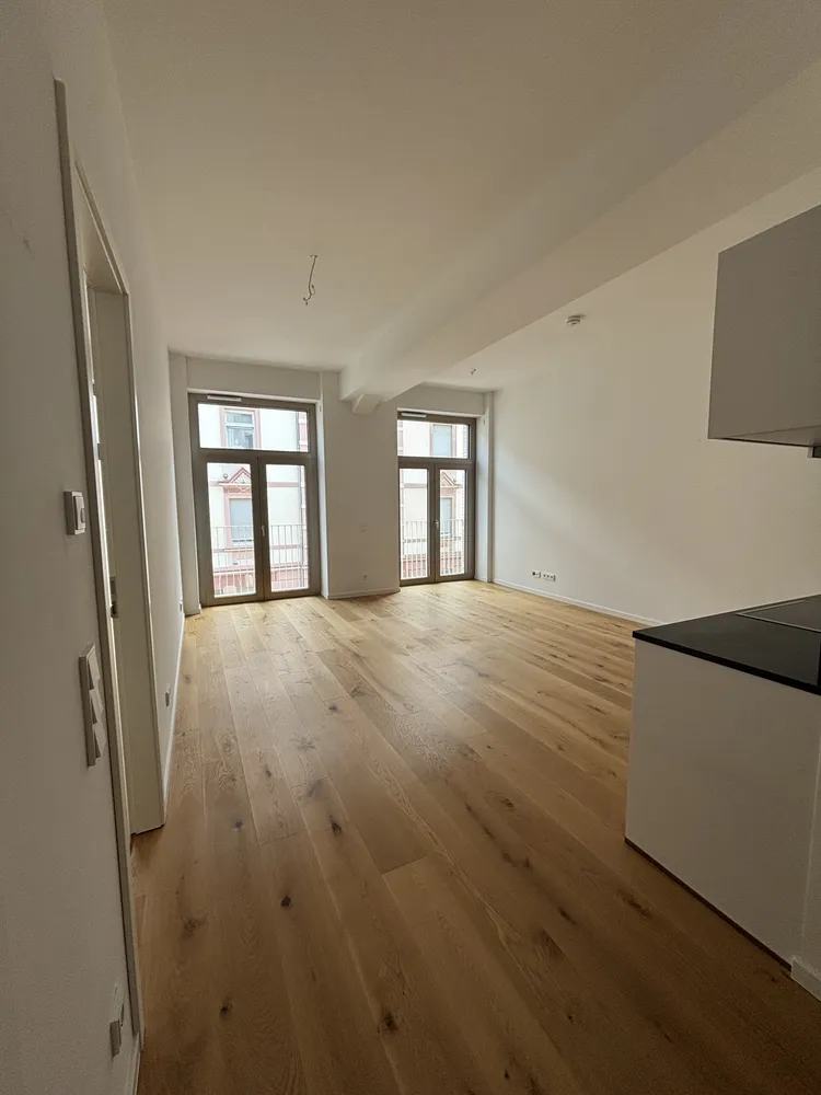 2 Zimmer Wohnung mit 56 m² in Frankfurt am Main – Bild 2
