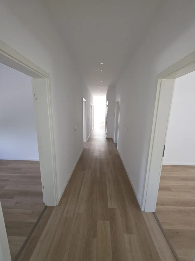5 Zimmer Wohnung mit 120 m² in Karlsruhe – Bild 3