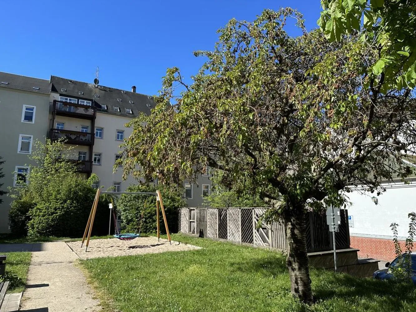 2 Zimmer Wohnung mit 77 m² in Chemnitz – Bild 11