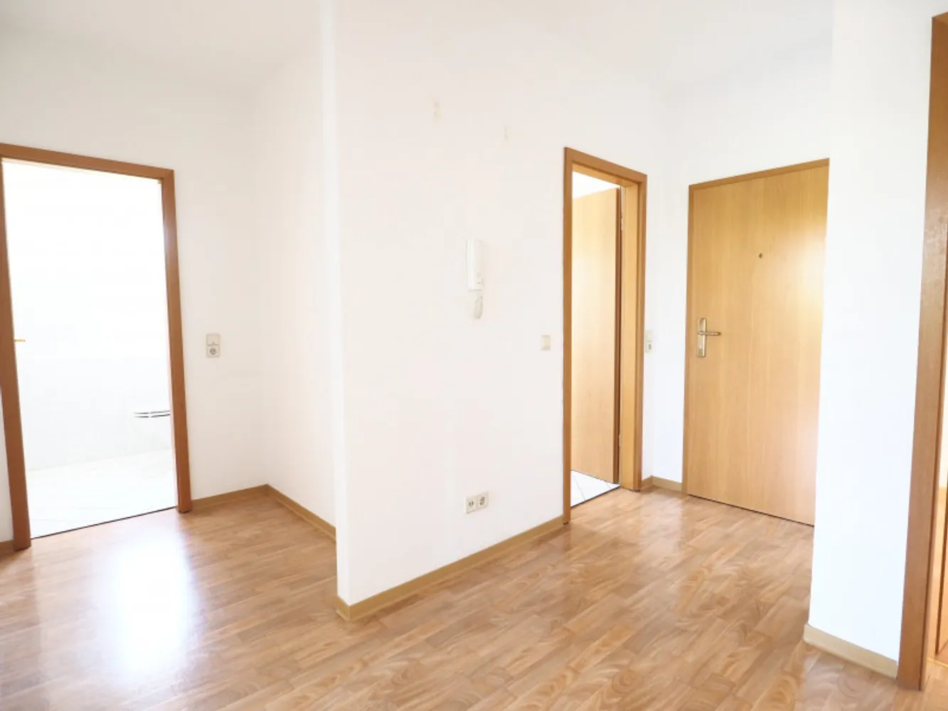 4 Zimmer Wohnung mit 87 m² in Altenburg – Bild 1