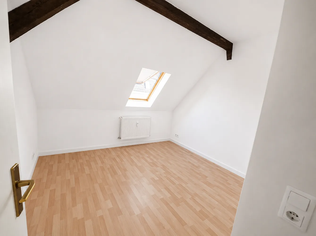 4 Zimmer Wohnung mit 70 m² in Merseburg – Bild 3